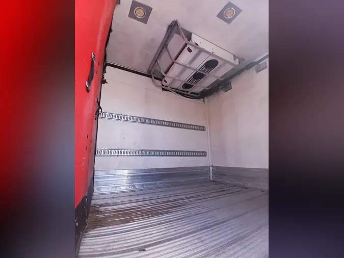 2020 ISUZU NRR77b18042191e8edeab3c630f5726a40e