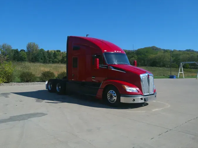2022 Kenworth T680