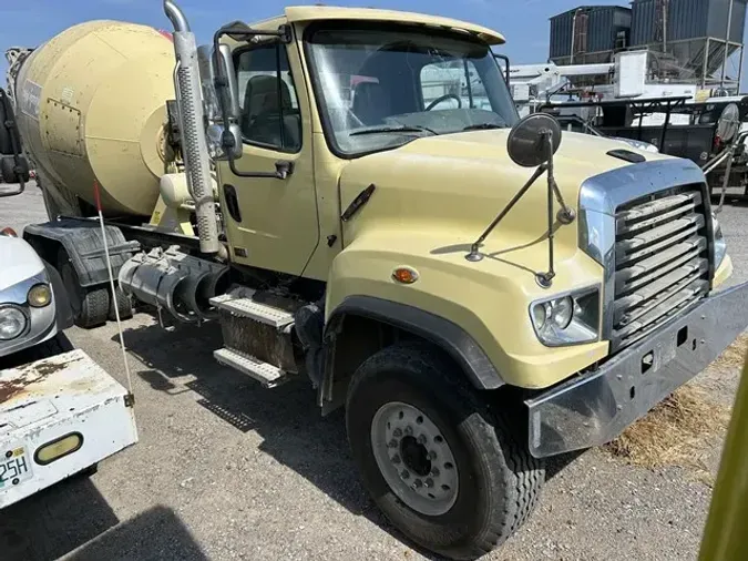 2016 FREIGHTLINER 114SD