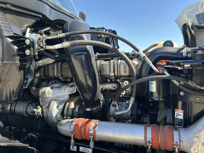 2021 Freightliner Cascadia