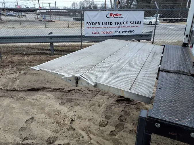 2019 ISUZU NPR HD77bb953002c46f3fb3d5bf8056bf06c1