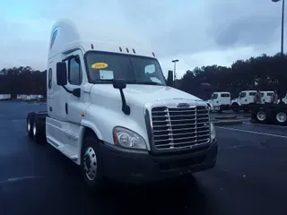2016 Freightliner CASCADIA 125