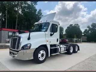 2019 FREIGHTLINER/MERCEDES CASCADIA 125