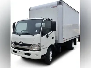 2017 Hino 195