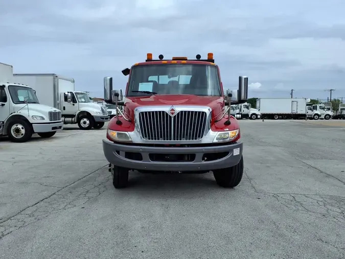 2020 NAVISTAR INTERNATIONAL MV607 (4X2)