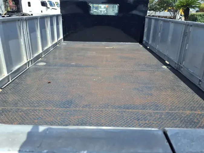2019 ISUZU NPR