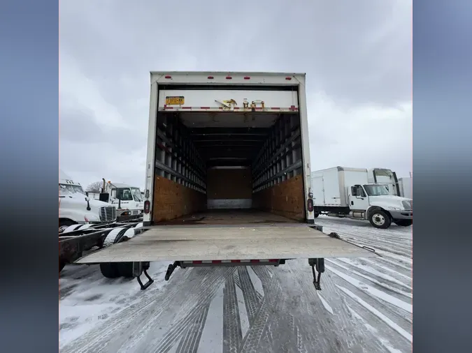 2019 FREIGHTLINER/MERCEDES M2 106