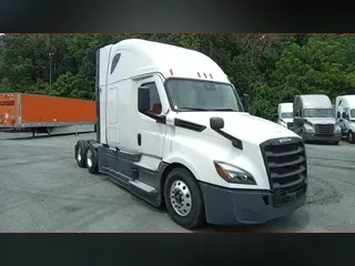 2022 Freightliner Cascadia 126