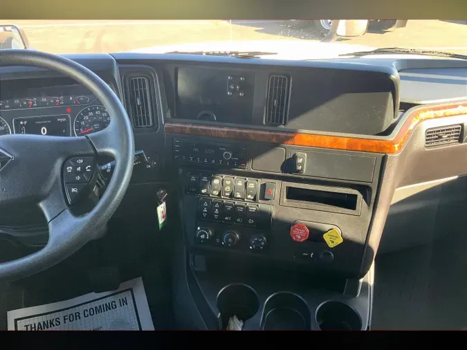 2022 INT LT625 6x4