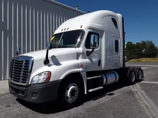 2019 FREIGHTLINER/MERCEDES CASCADIA 125