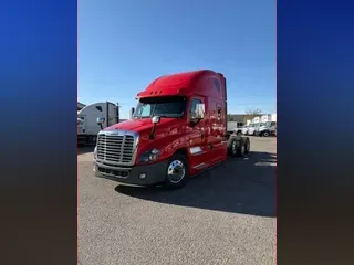 2019 FREIGHTLINER/MERCEDES CASCADIA 125