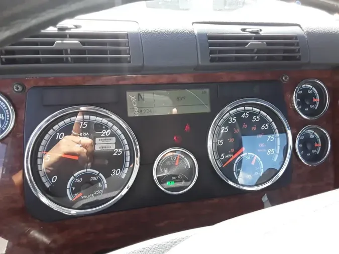 2019 FREIGHTLINER/MERCEDES CASCADIA 125