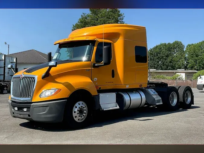 2022 INT LT625 6x4