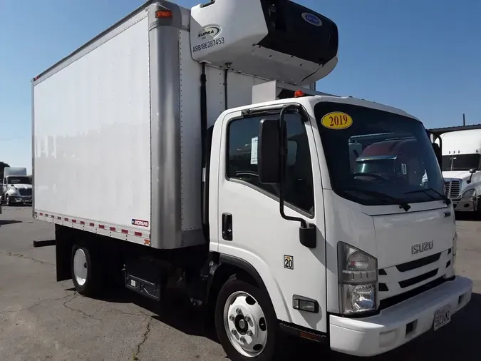 2019 ISUZU NRR