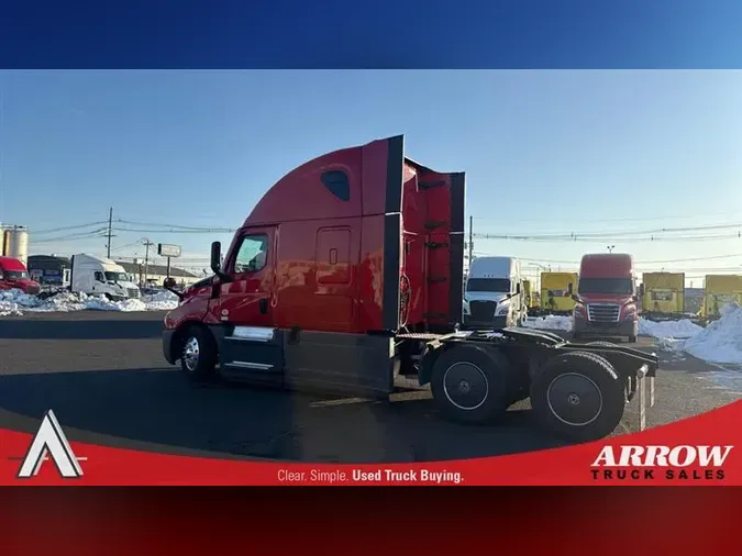 2022 FREIGHTLINER CA126