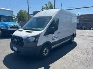 2017 FORD MOTOR COMPANY TRAN250