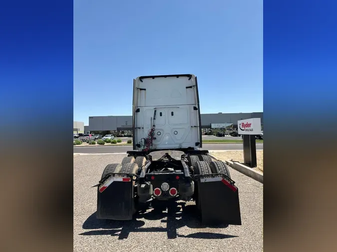 2019 FREIGHTLINER/MERCEDES CASCADIA 125