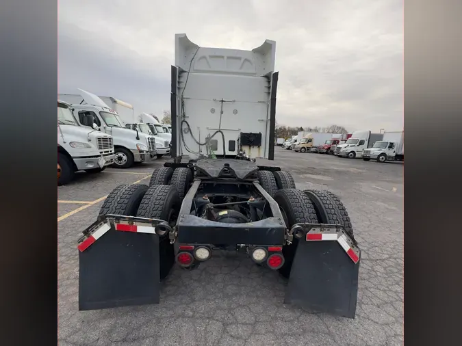 2019 PETERBILT 579