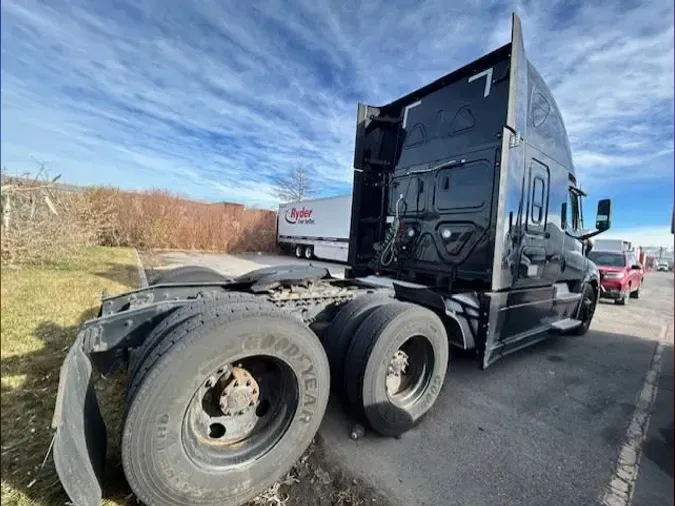 2021 FREIGHTLINER/MERCEDES NEW CASCADIA PX12664