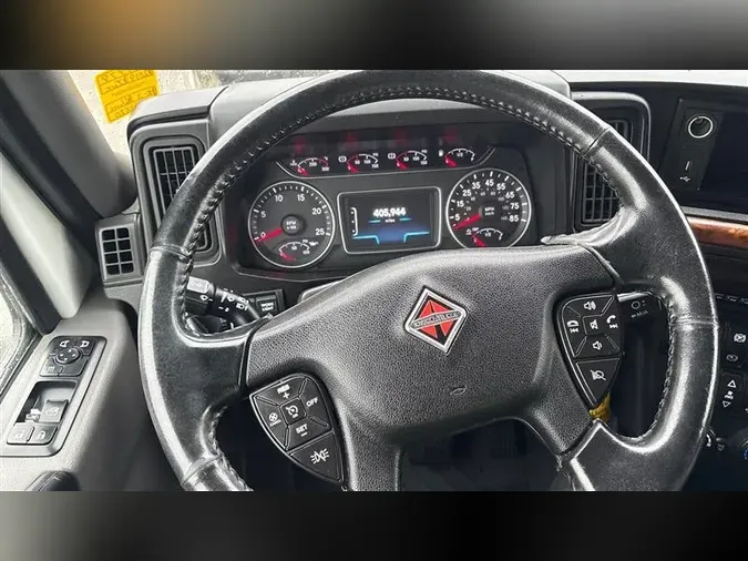 2019 INTERNATIONAL LT