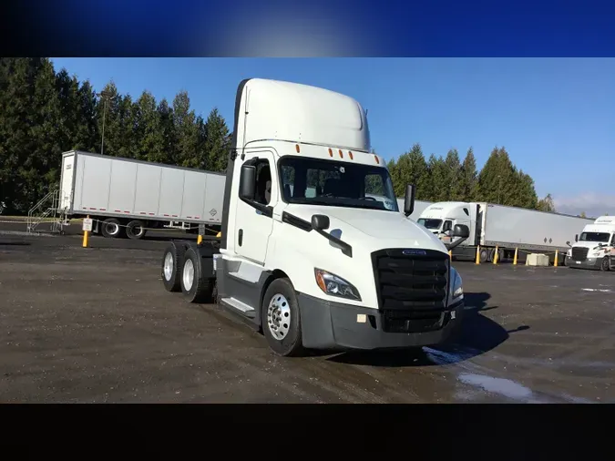 2019 Freightliner Cascadia77eed1e7aa57f1c178bf1e12f31c4ad0