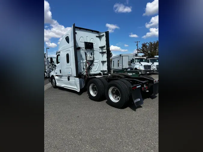 2020 FREIGHTLINER/MERCEDES NEW CASCADIA PX1266477efc7311273aac6a90326b306efbe05