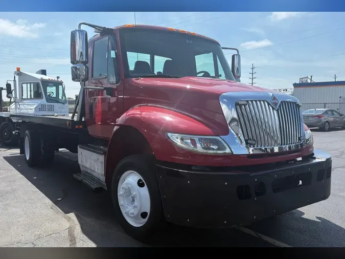 2015 INTERNATIONAL 4300