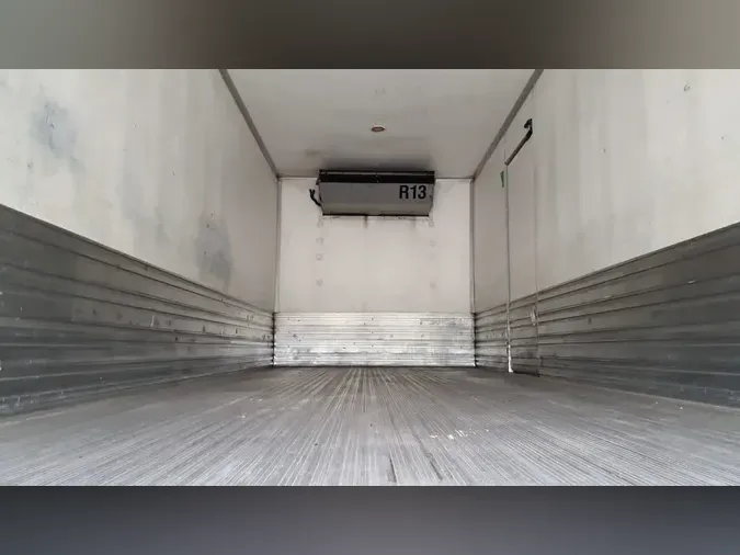 2020 FREIGHTLINER/MERCEDES M2 10677f94bf37c7ca917457d4687b9697bf4