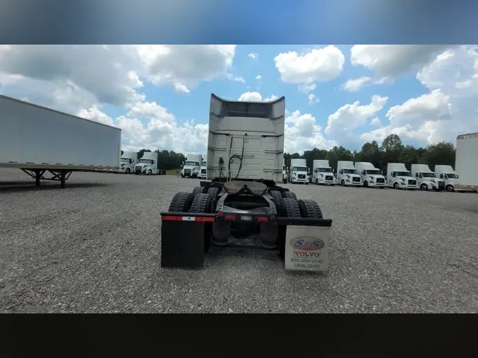 2019 Volvo VNL 740