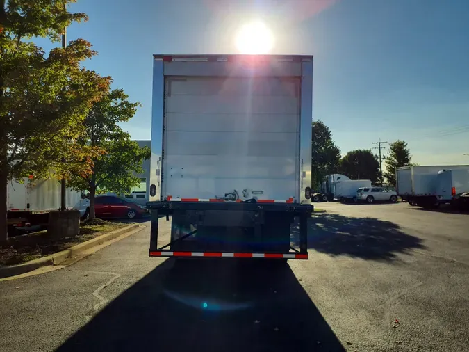 2019 FREIGHTLINER/MERCEDES M2 106