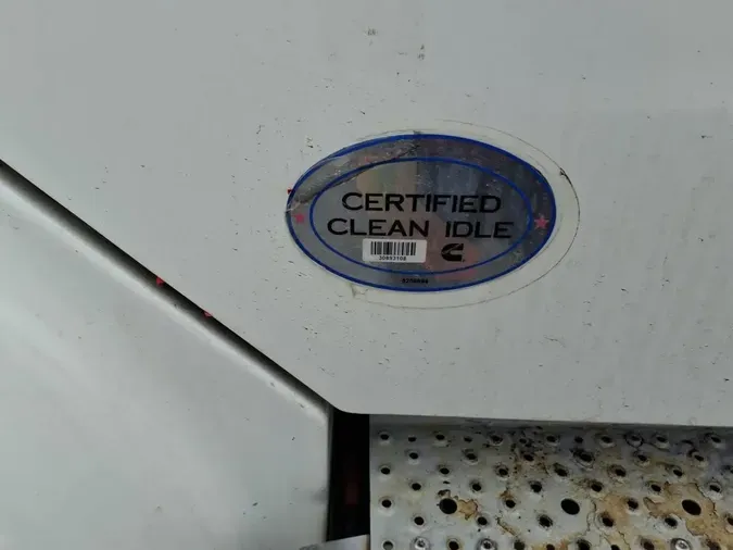 2019 FREIGHTLINER/MERCEDES M2 106