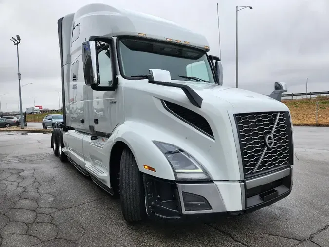 2024 VOLVO VNL64T76078035eaf4f09e14692b08bb676e60c81