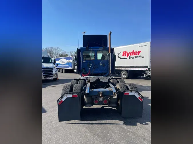 2017 FREIGHTLINER/MERCEDES CASCADIA 125