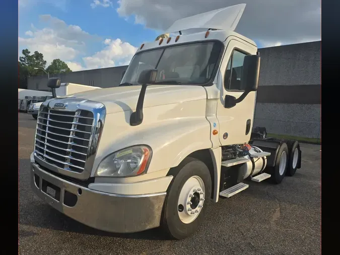 2016 FREIGHTLINER/MERCEDES CASCADIA 12578073437c88c4f4a18d2331a890e6021