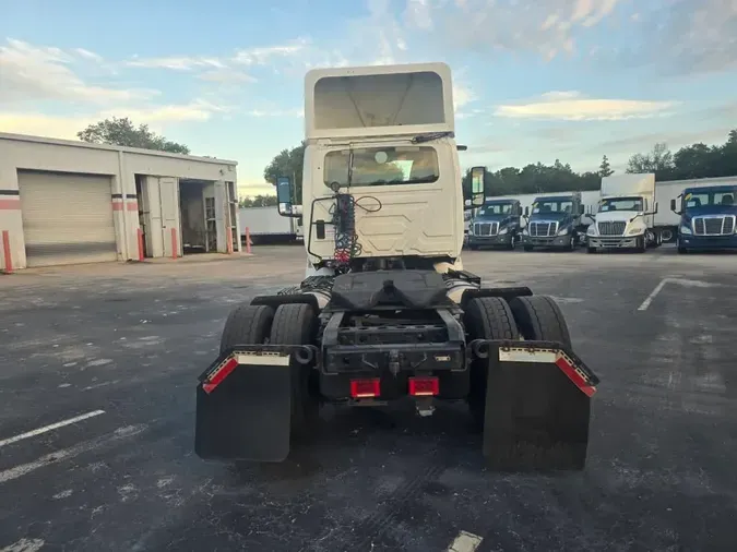 2019 NAVISTAR INTERNATIONAL RH613 DAYCAB S/A78075aa2f64f46e5e2d3ccb9607becc3