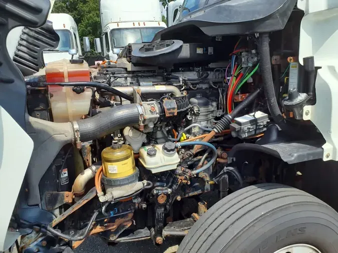 2016 FREIGHTLINER CASCADIA 125