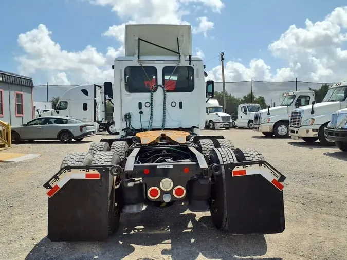 2019 FREIGHTLINER CASCADIA 125