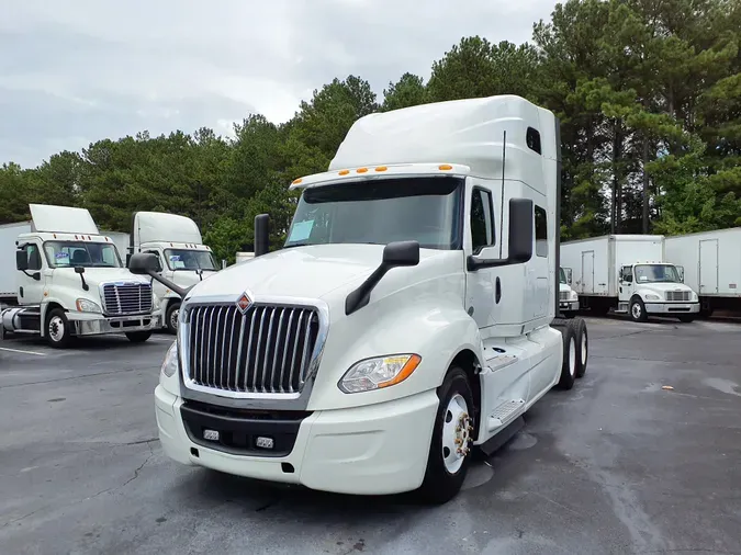 2018 NAVISTAR INTERNATIONAL LT625 SLPR CAB