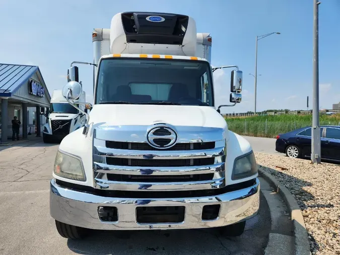 2016 HINO 338 Reefer