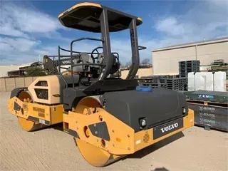2016 VOLVO DD110B