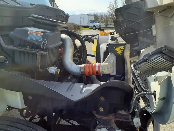 2020 NAVISTAR INTERNATIONAL MV607 (4X2)