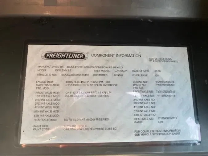 2019 Freightliner Cascadia
