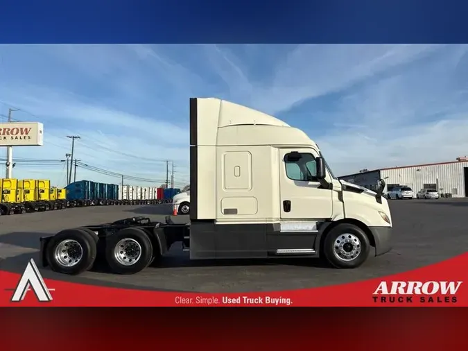 2019 FREIGHTLINER CA116782e8dc0d42de1670cb643ae42c2681e