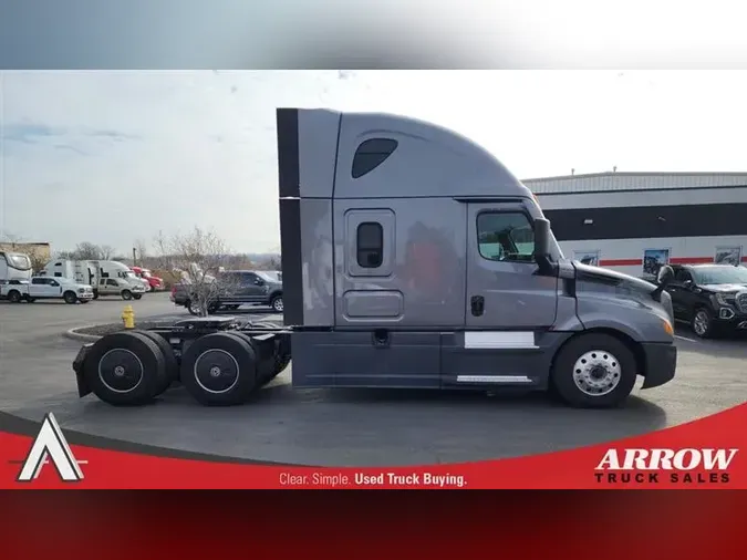 2021 FREIGHTLINER CA126