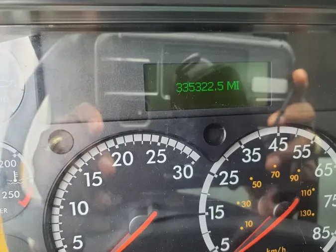 2020 FREIGHTLINER M2 106