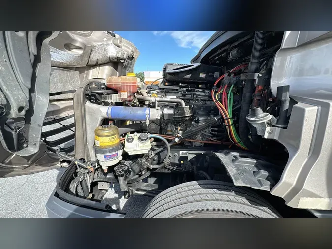 2020 Freightliner Cascadia 1267830d3cd4d1444a58872a34f62ba875b