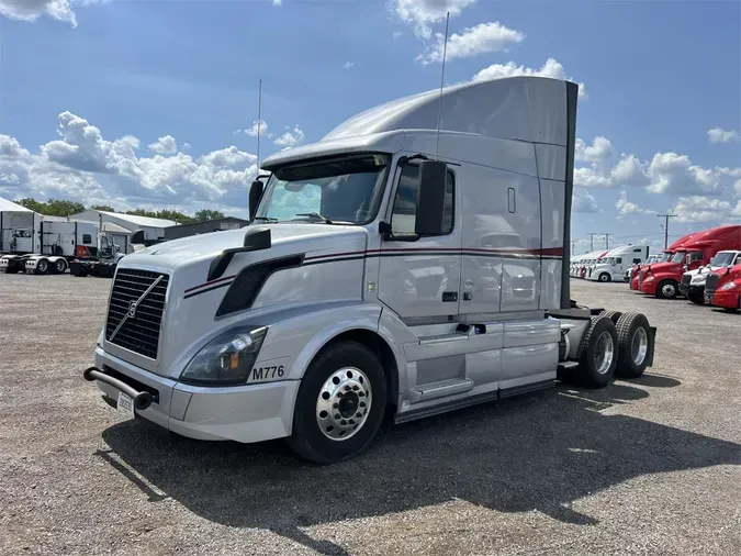 2016 VOLVO VNL64T630