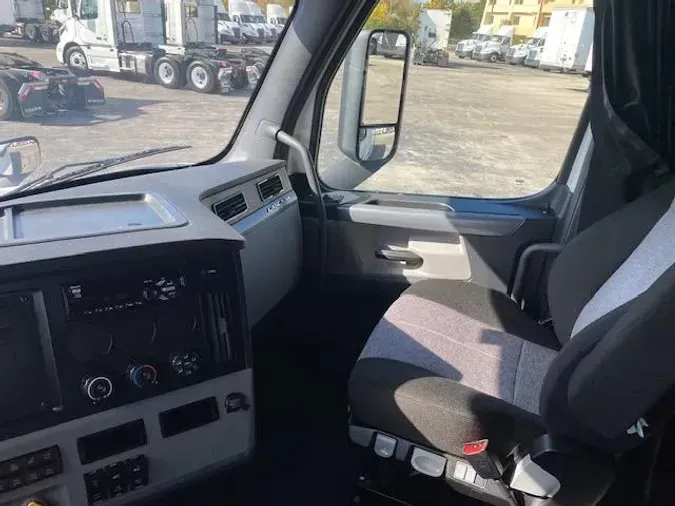2020 Freightliner Cascadia
