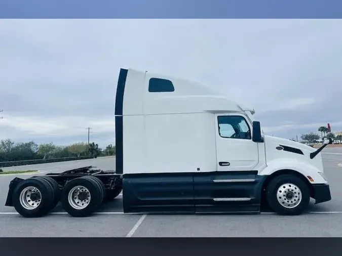 2021 Peterbilt 579