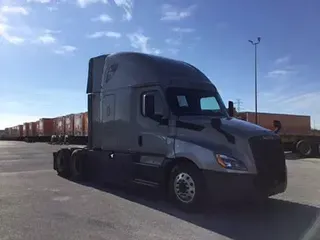 2020 Freightliner Cascadia